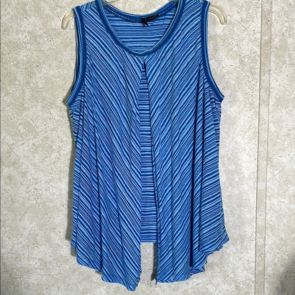 New Directions Asymmetrical Striped Blue Sleeveless Tank Top